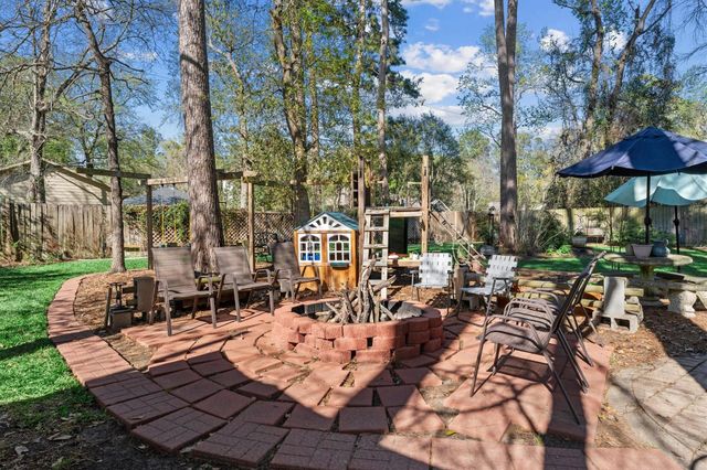 7406 Revelwood Drive, Magnolia, TX 77354