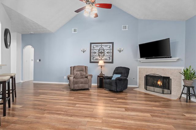 7406 Revelwood Drive, Magnolia, TX 77354