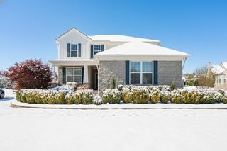 29651 Autumn Gold Drive, New Hudson, MI 48165