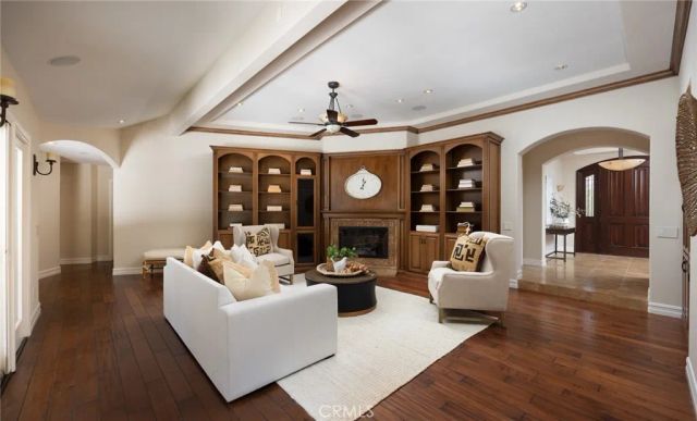 18034 Anna Marie, Yorba Linda, CA 92886