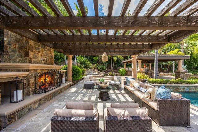 18034 Anna Marie, Yorba Linda, CA 92886