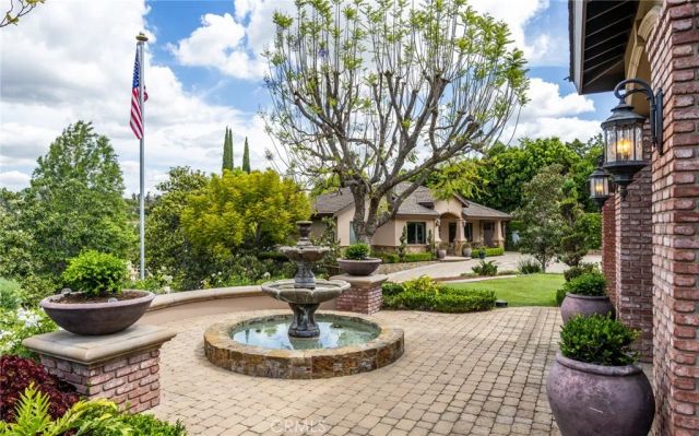 18034 Anna Marie, Yorba Linda, CA 92886