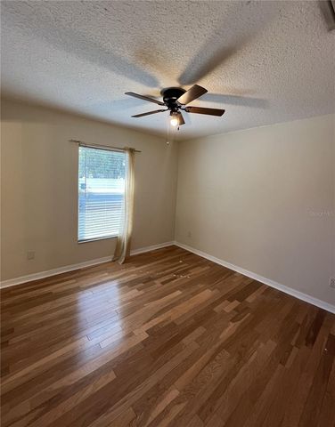6807 KINGSTON DRIVE, Tampa, FL 33619