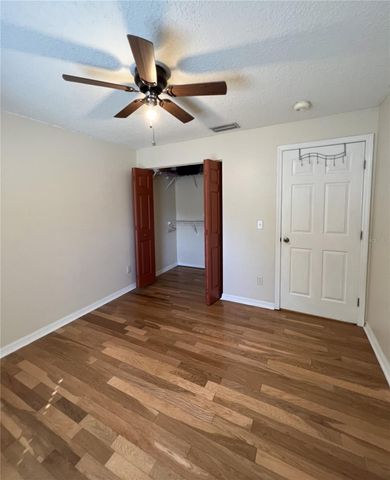 6807 KINGSTON DRIVE, Tampa, FL 33619