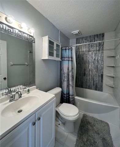 6807 KINGSTON DRIVE, Tampa, FL 33619