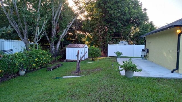 6807 KINGSTON DRIVE, Tampa, FL 33619