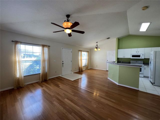 6807 KINGSTON DRIVE, Tampa, FL 33619