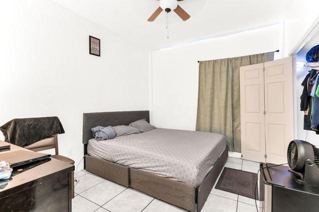 146 SE 5TH Avenue, Boynton Beach, FL 33435