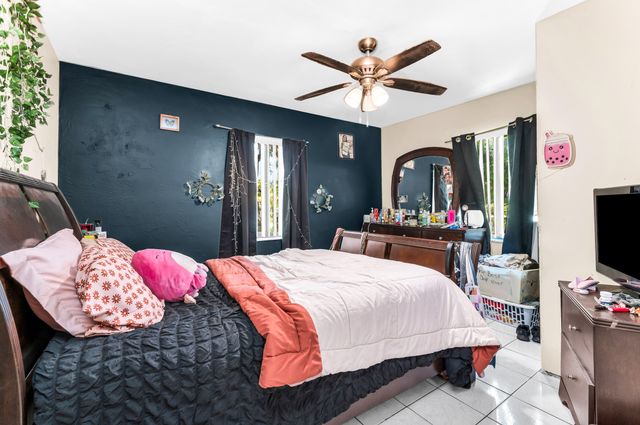 146 SE 5TH Avenue, Boynton Beach, FL 33435