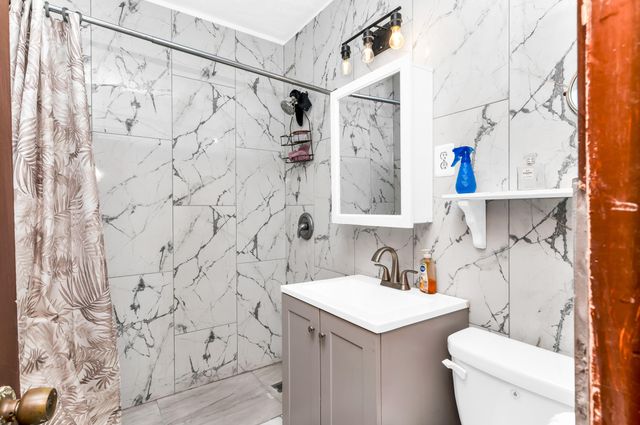 146 SE 5TH Avenue, Boynton Beach, FL 33435