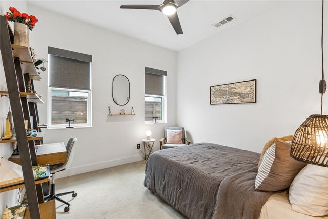 4404 Capitol Avenue, Dallas, TX 75204