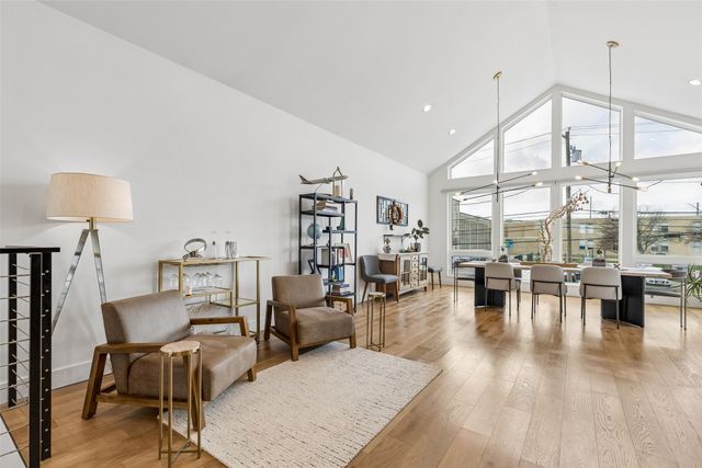 4404 Capitol Avenue, Dallas, TX 75204