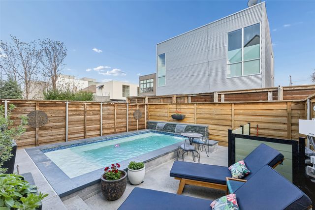 4404 Capitol Avenue, Dallas, TX 75204