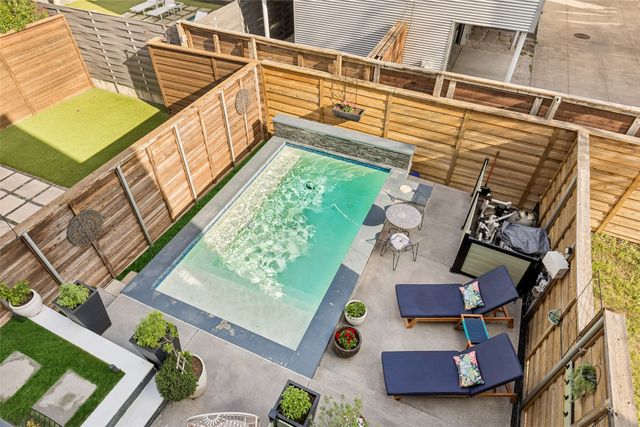 4404 Capitol Avenue, Dallas, TX 75204