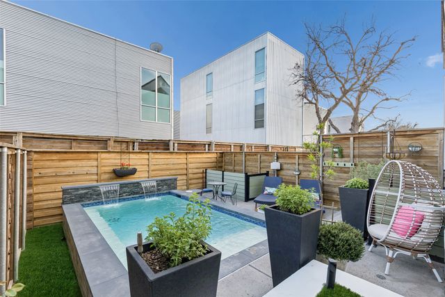 4404 Capitol Avenue, Dallas, TX 75204