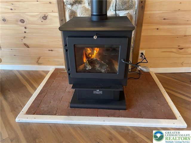 6023 Del Haven Road, Lower Mt Bethel Twp, PA 18013