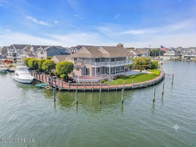 787 Princeton Avenue, Brick, NJ 08724
