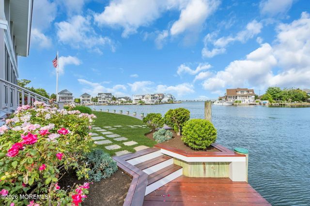 787 Princeton Avenue, Brick, NJ 08724