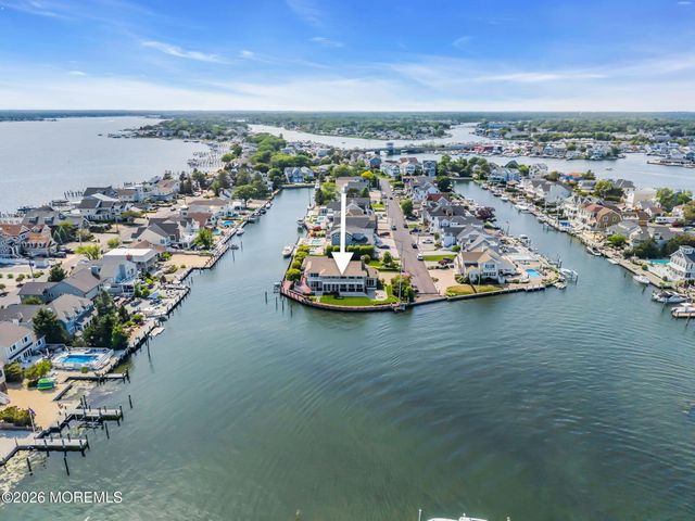 787 Princeton Avenue, Brick, NJ 08724