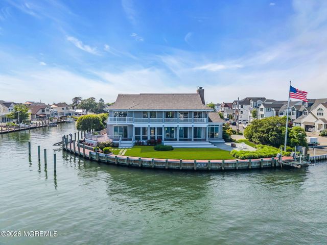 787 Princeton Avenue, Brick, NJ 08724