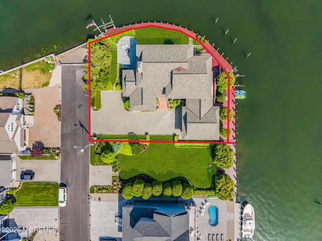 787 Princeton Avenue, Brick, NJ 08724