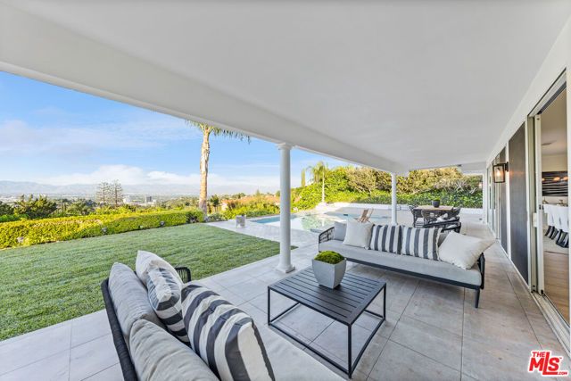 16053 SABANA Lane, Encino (los Angeles), CA 91436