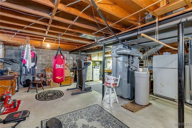 1360 Cambridge Avenue, North Tonawanda, NY 14120