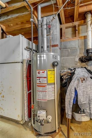 1360 Cambridge Avenue, North Tonawanda, NY 14120