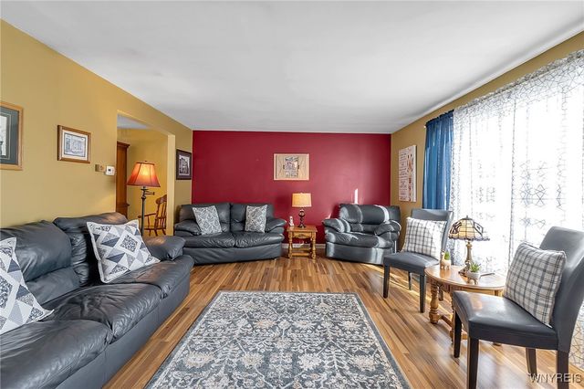 1360 Cambridge Avenue, North Tonawanda, NY 14120