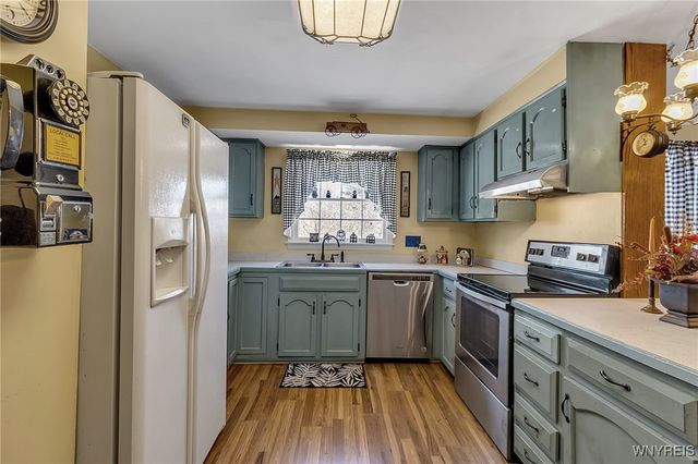 1360 Cambridge Avenue, North Tonawanda, NY 14120