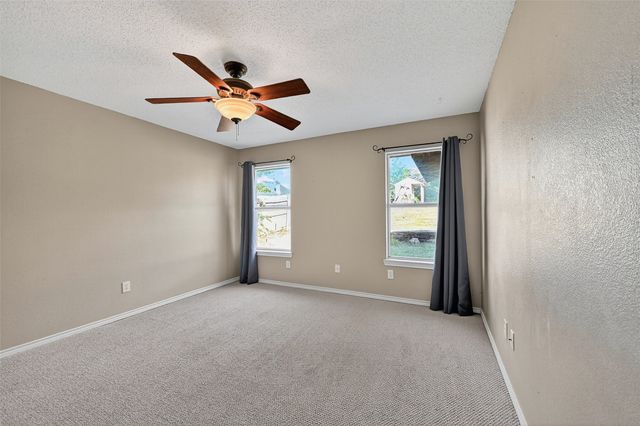 1600 Creekside Avenue, Sherman, TX 75092