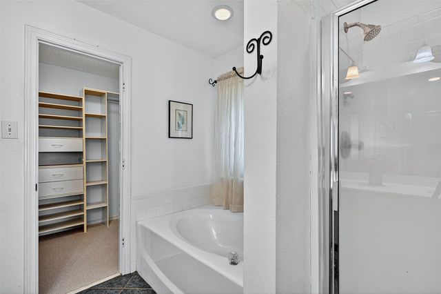 1600 Creekside Avenue, Sherman, TX 75092