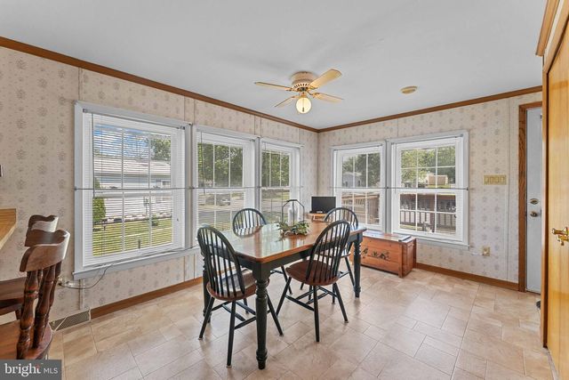 365 W 6TH ST, Red Hill, PA 18076