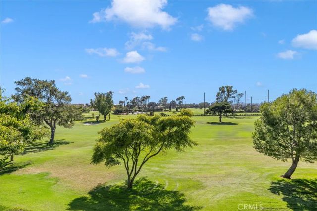 1075 Granville Drive, Newport Beach, CA 92660