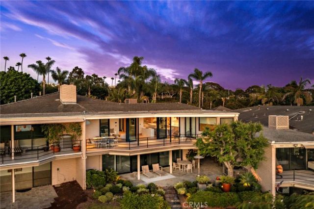 1075 Granville Drive, Newport Beach, CA 92660