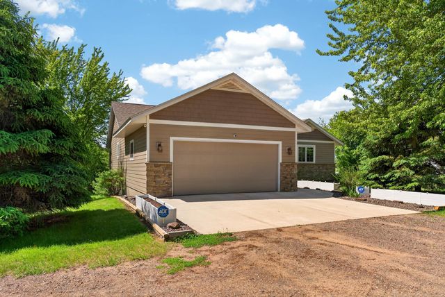 5576 580th Street, Pine City, MN 55063
