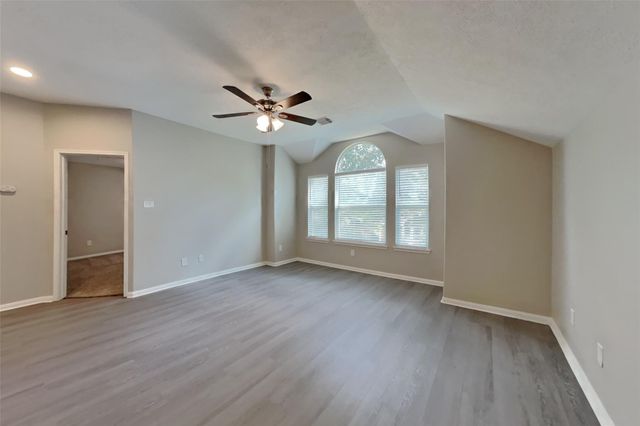 2610 Hilldale Park Lane, Spring, TX 77386