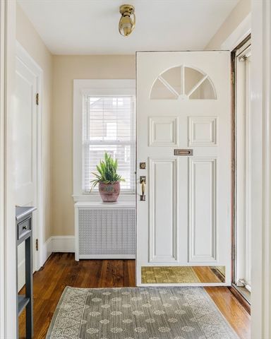 54 Endicott Rd, Stoneham, MA 02180