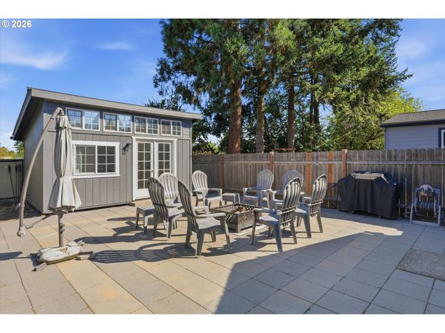 5741 Se OGDEN St, Portland, OR 97206