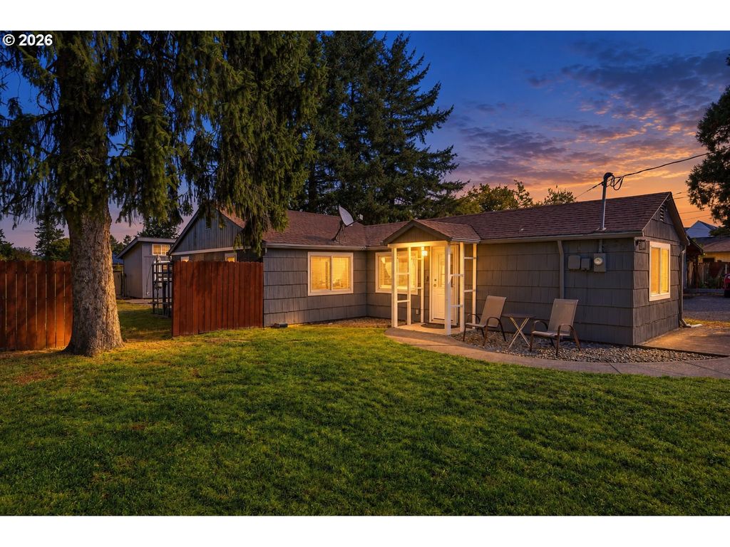 5741 Se OGDEN St, Portland, OR 97206