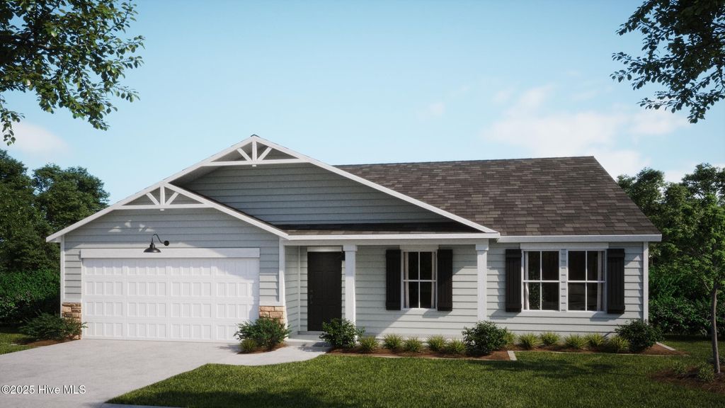 100 Pee Dee Road, Boiling Spring Lakes, NC 28461