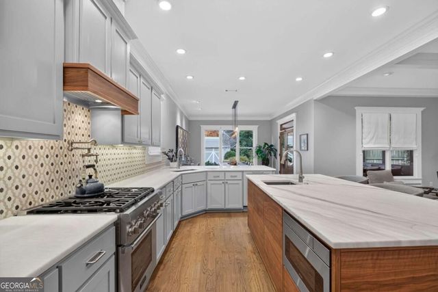 744 E Side Avenue SE, Atlanta, GA 30316