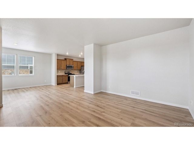 343 N Bersshine St, Watkins, CO 80137