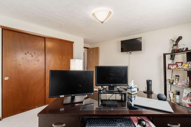 5226 Lindora Drive, Columbus, OH 43232