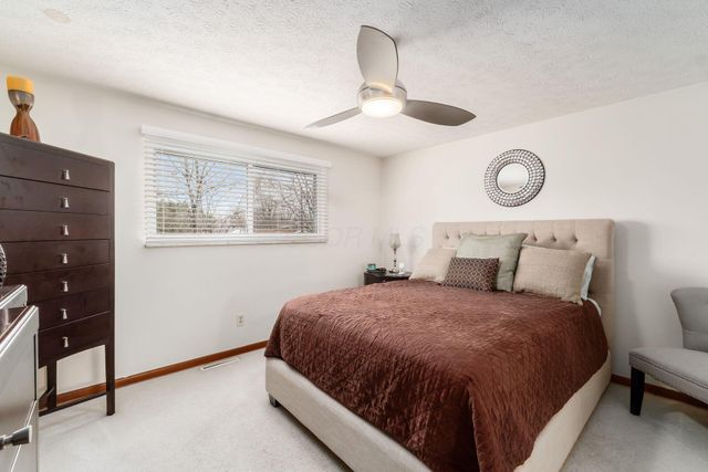 5226 Lindora Drive, Columbus, OH 43232