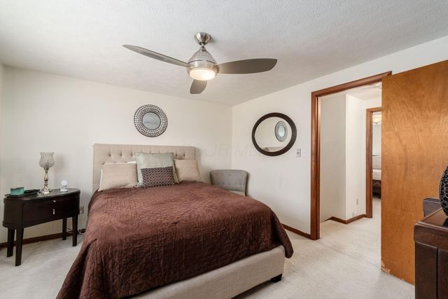 5226 Lindora Drive, Columbus, OH 43232