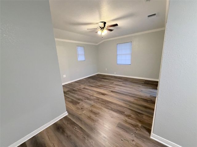 1003 W 12th Street, Freeport, TX 77541