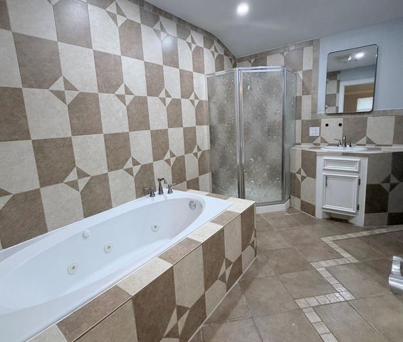 1003 W 12th Street, Freeport, TX 77541