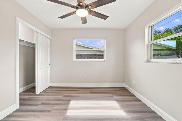 101 92ND AVENUE N, St Petersburg, FL 33702