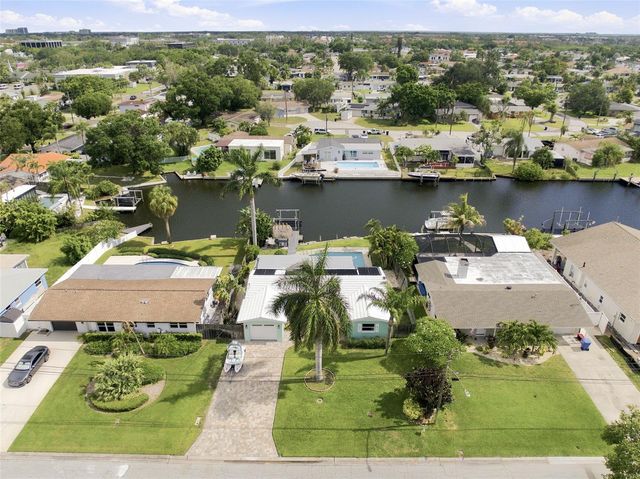 101 92ND AVENUE N, St Petersburg, FL 33702